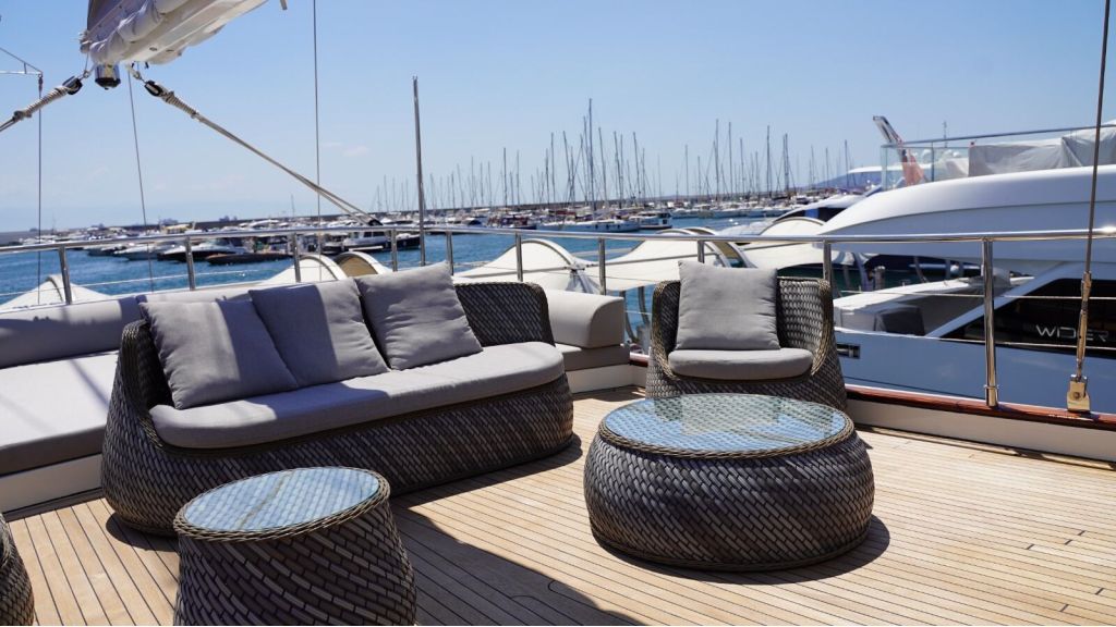 27m custom shipyard (535)