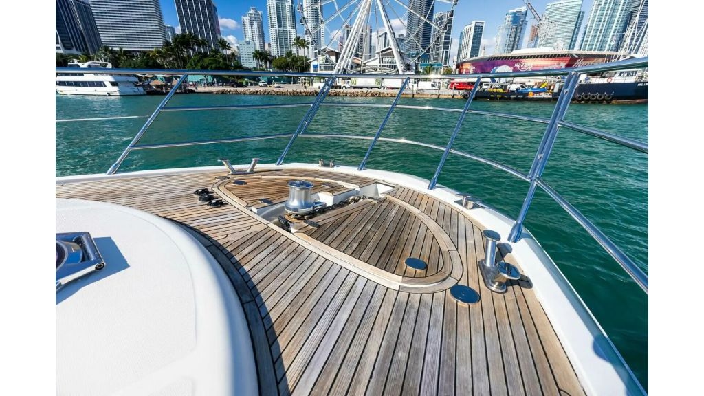 azimut 72s (009)