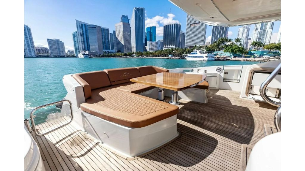azimut 72s (015)