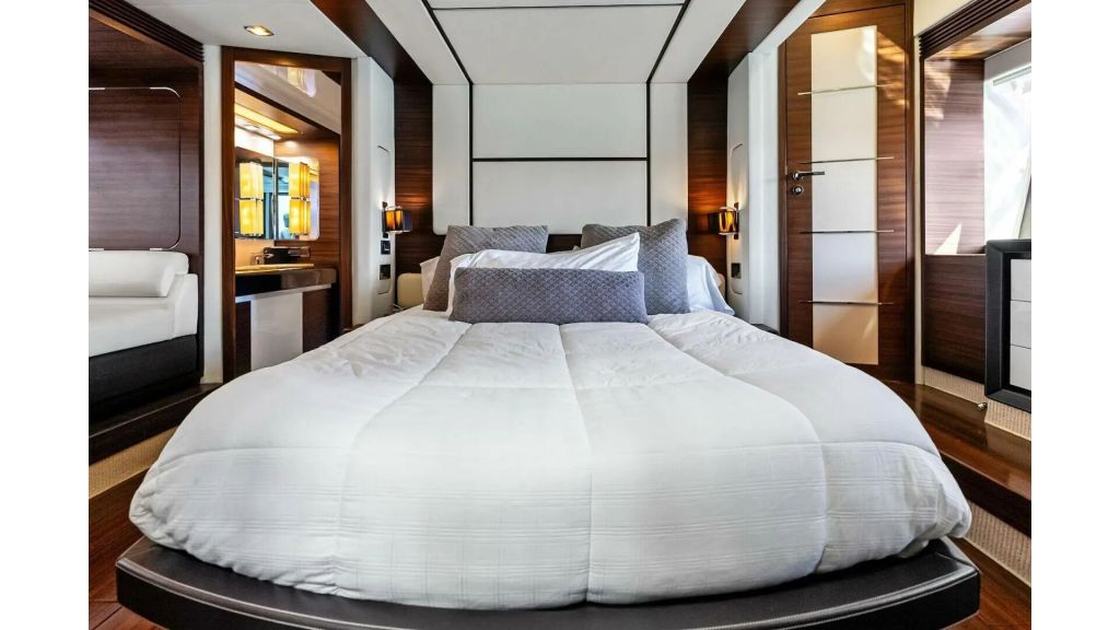 azimut 72s (038)