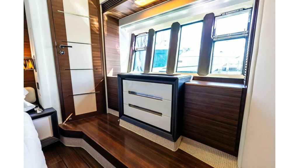 azimut 72s (039)