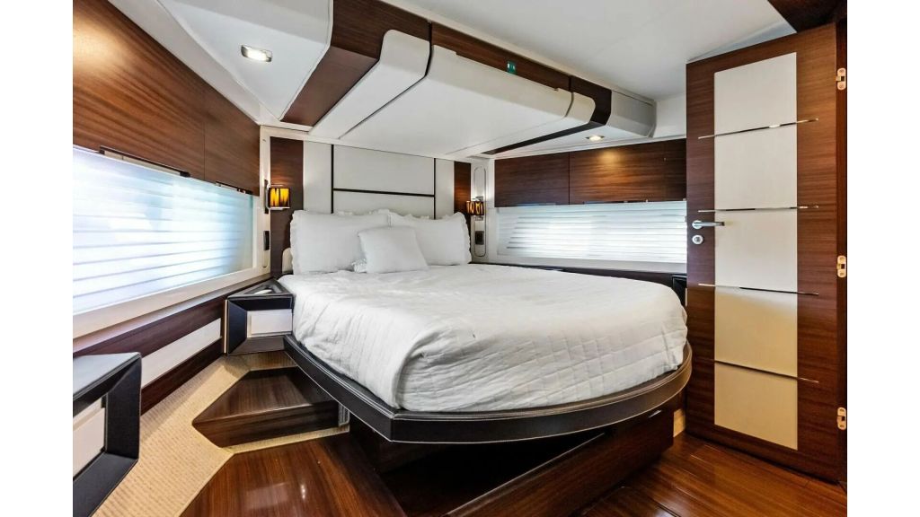azimut 72s (044)