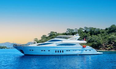 coral yacht (200) master
