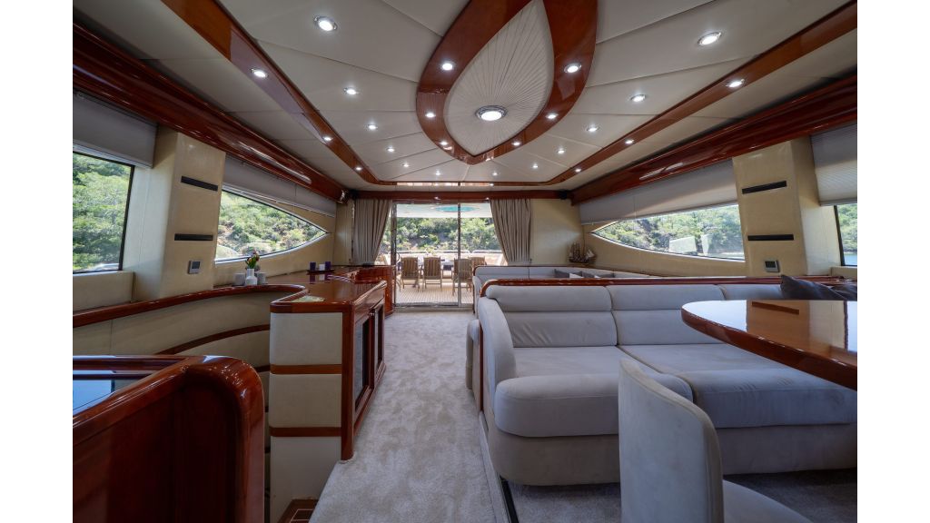 coral yacht (236)