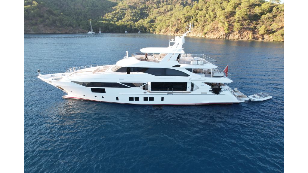 my way yacht (001)