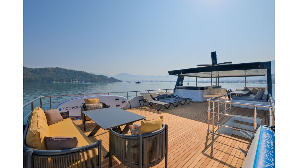 Alfa Trawler (002)