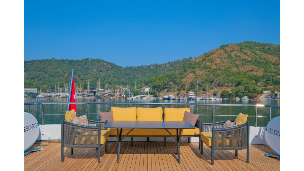 Alfa Trawler (014)