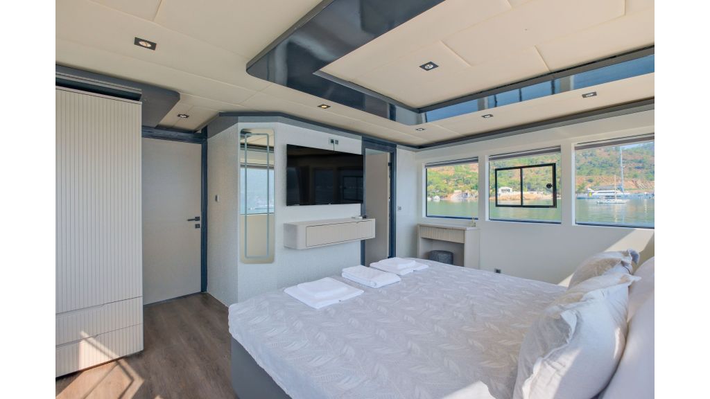 Alfa Trawler (022)