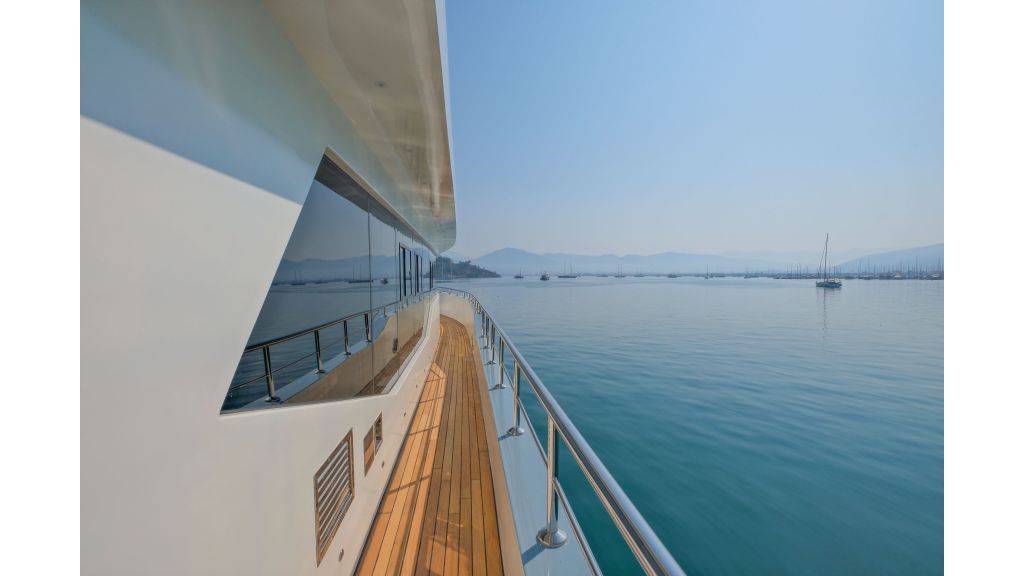 Alfa Trawler (026)