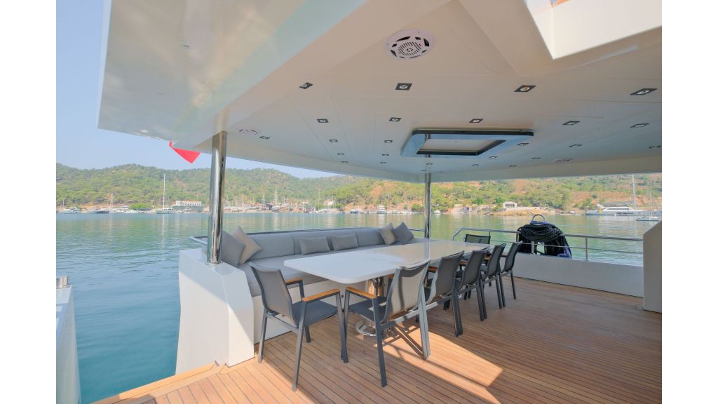 Alfa Trawler (033)