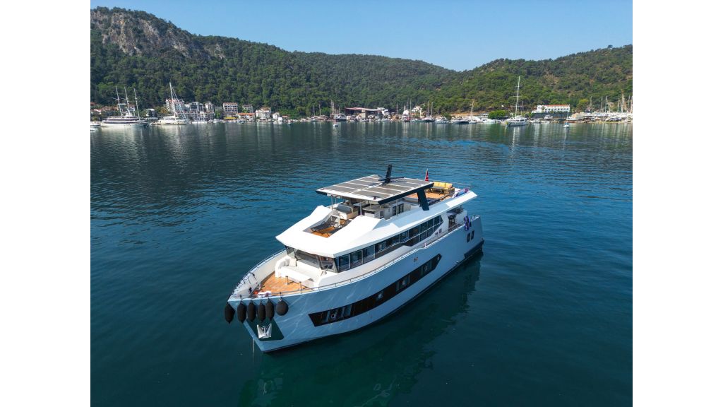 Alfa Trawler (036)