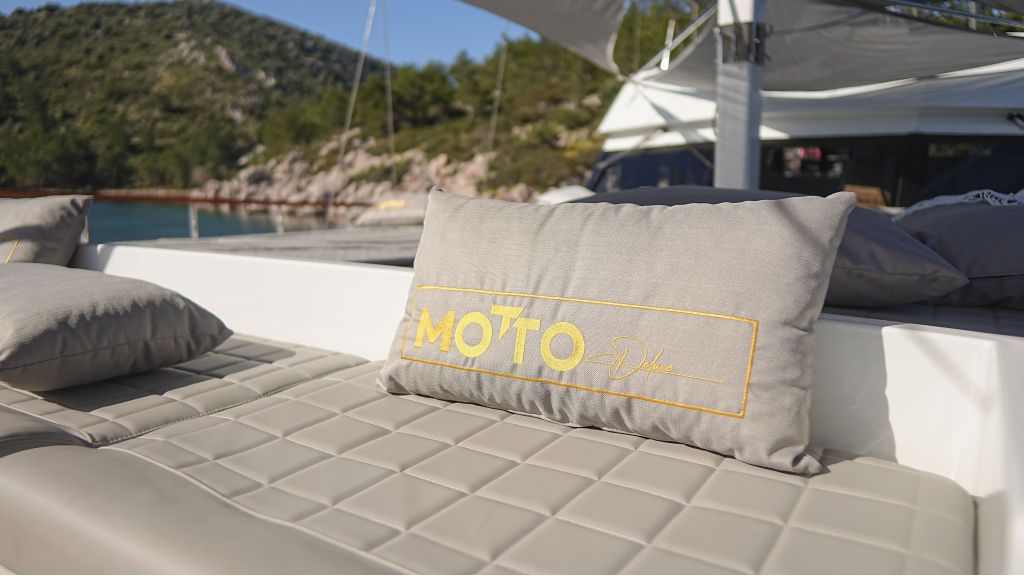 motto deluxe (321)