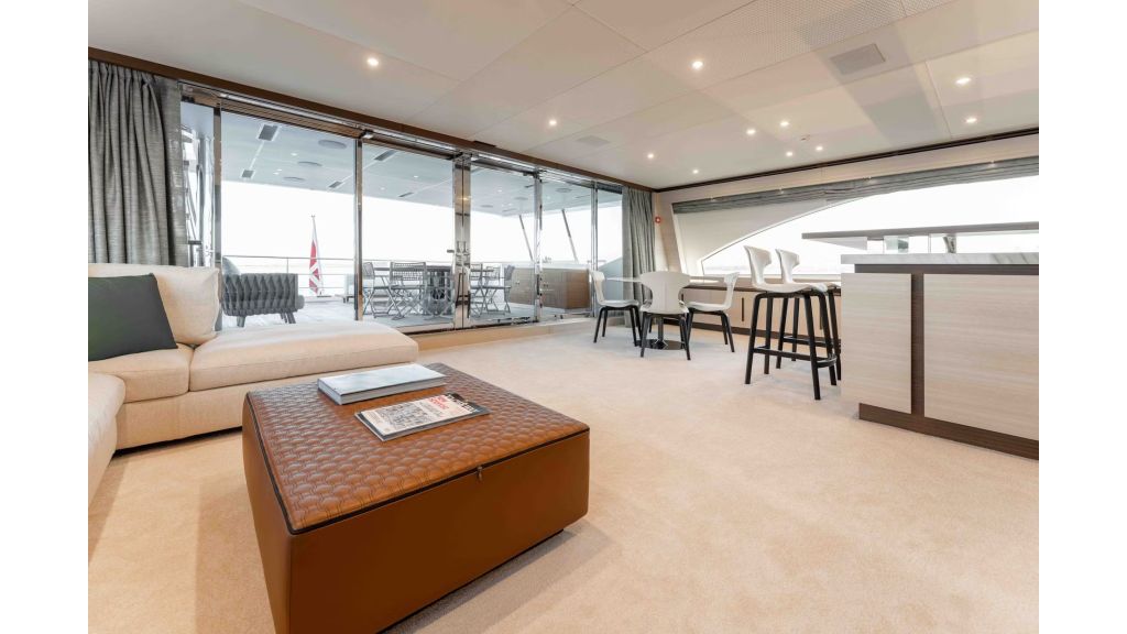 Benetti 125 (534) master