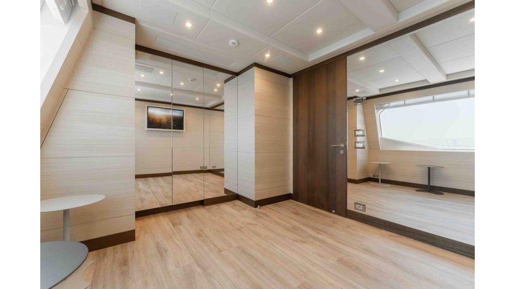 Benetti 125 (535)