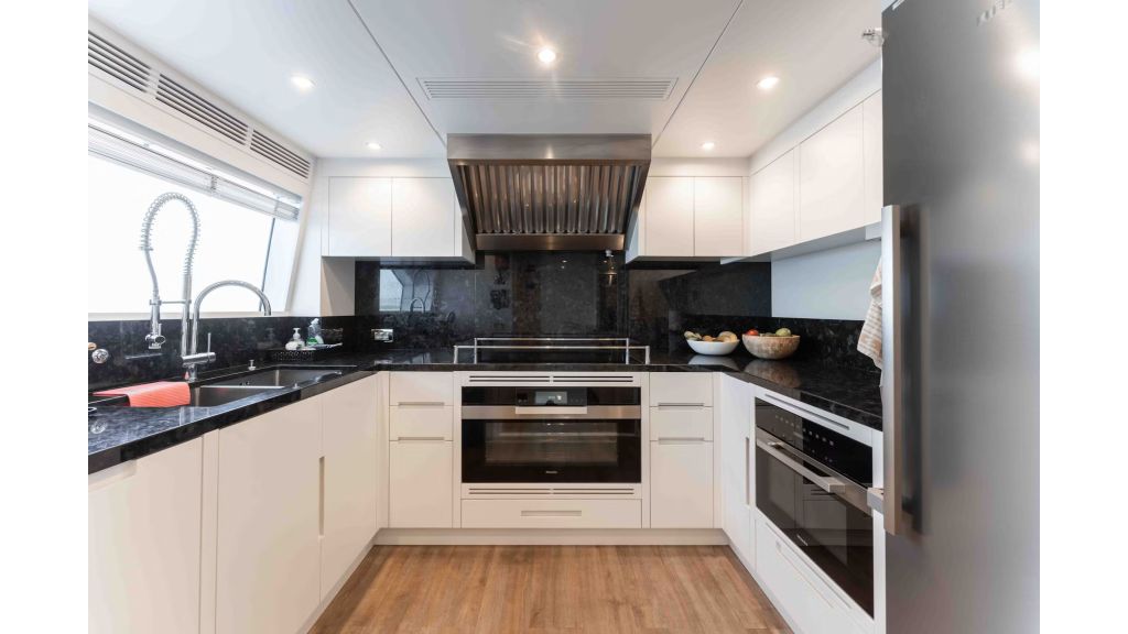 Benetti 125 (545)