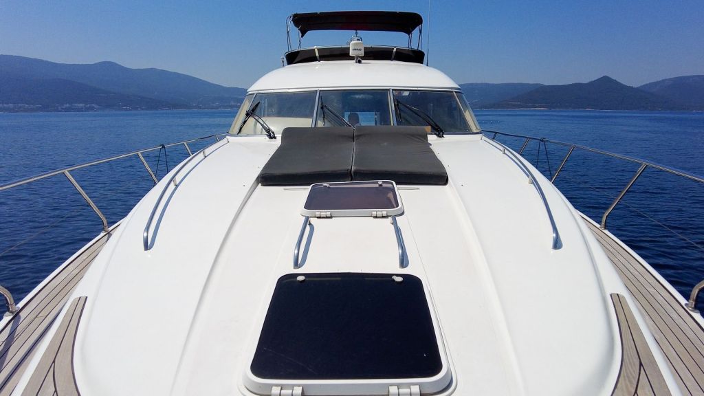 Mako Yacht (505)