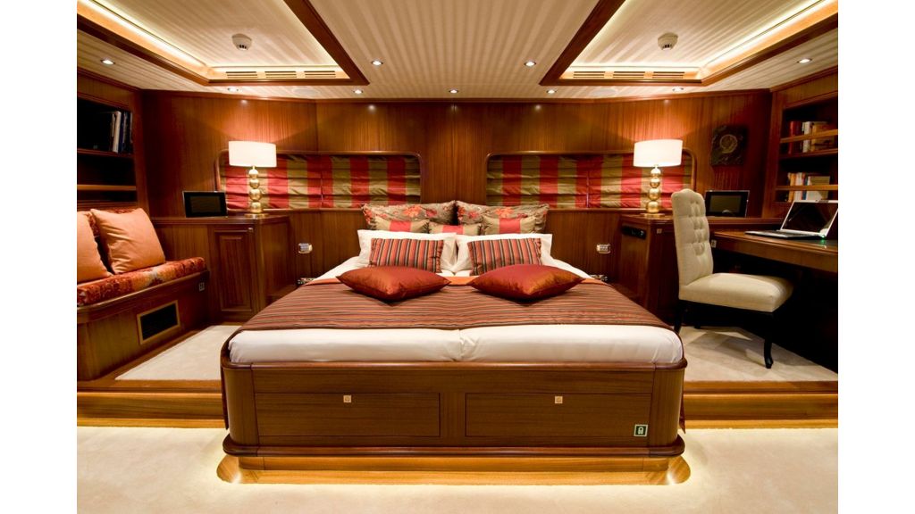 Clear Eyes Ketch Sailing Yacht (025)