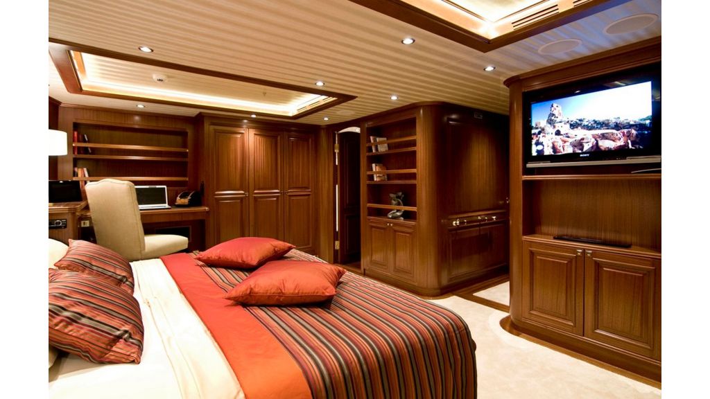 Clear Eyes Ketch Sailing Yacht (026)