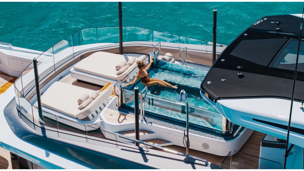 DAYBREAK (247) master