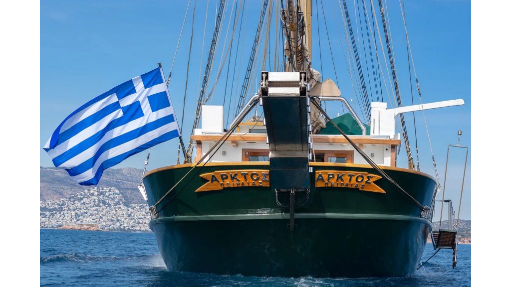 Arktos Motor Sailer (013)