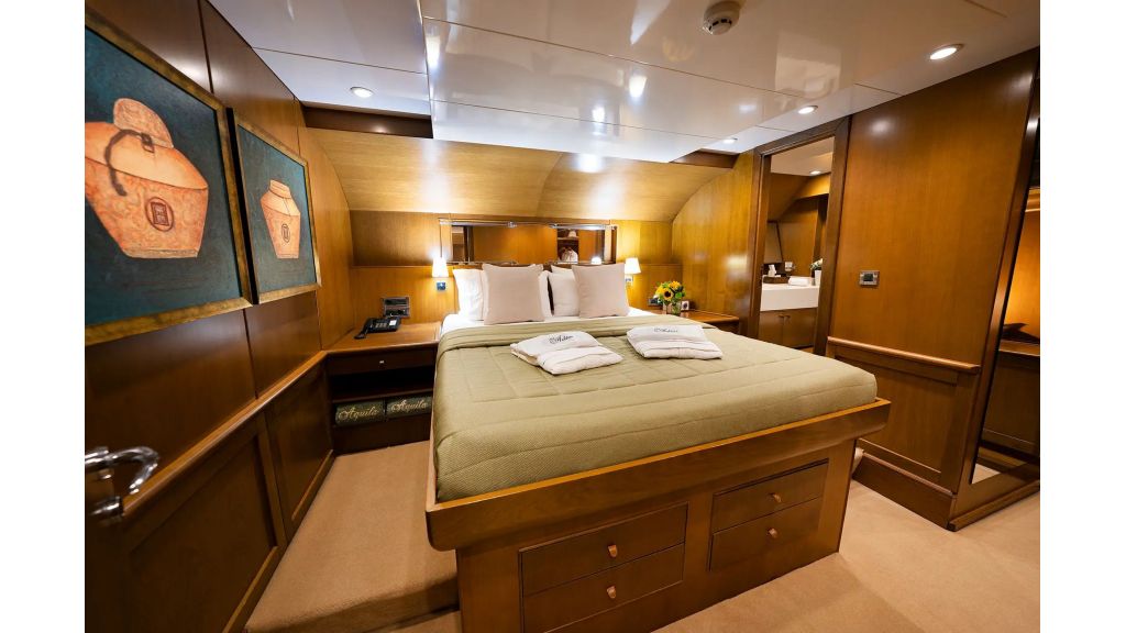 Arktos Motor Sailer (041)