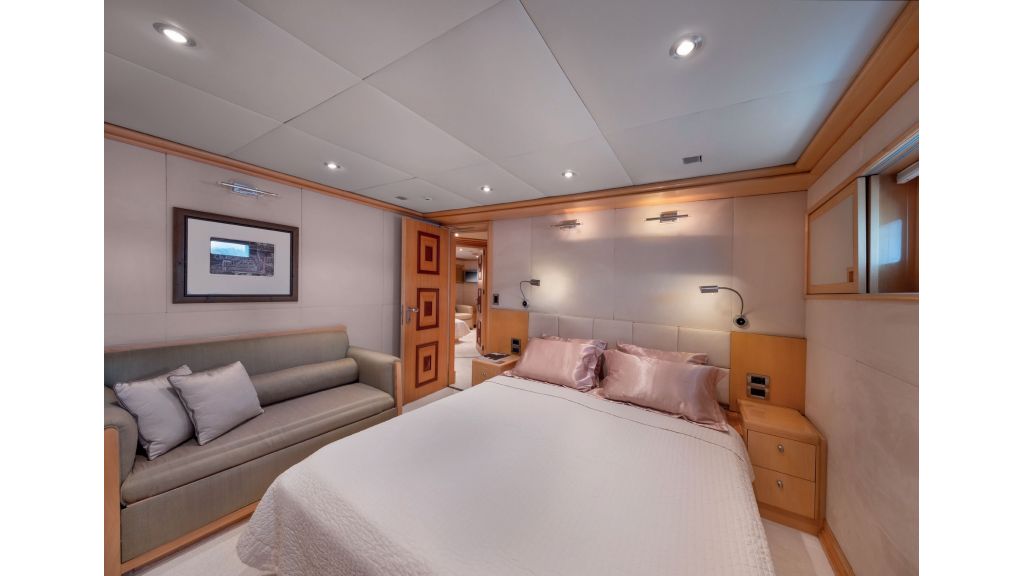 Happy Dolphin ii (521)