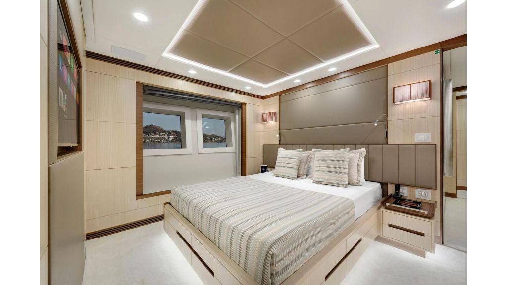 Benetti 125 For Sale (221)
