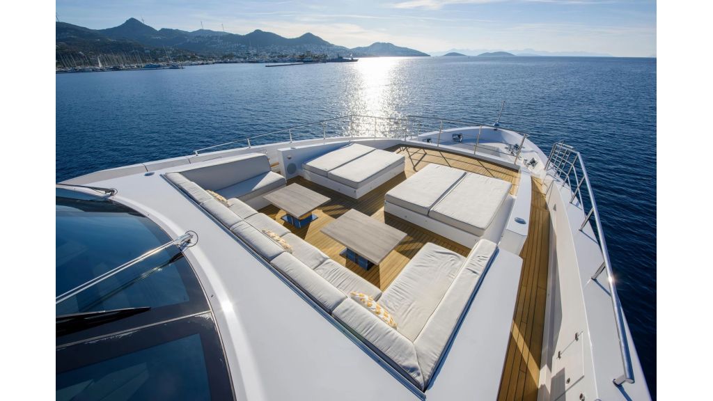 Benetti 125 For Sale (239)