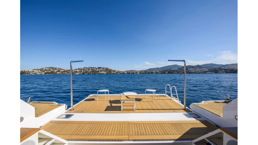 Benetti 125 For Sale (243) master