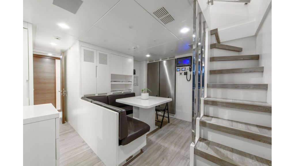 Benetti 125 For Sale (251)