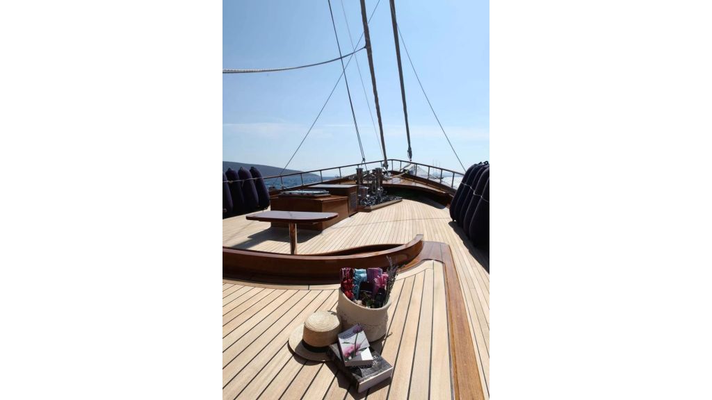 Luxury Wooden Gulet for Sale (209)
