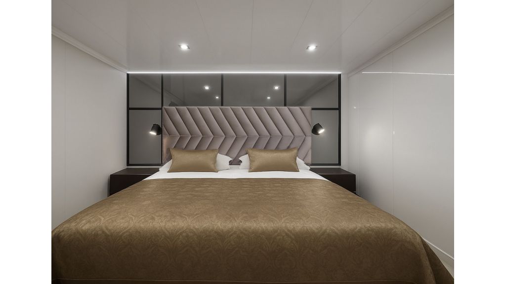 Motor Yacht Premier (015)