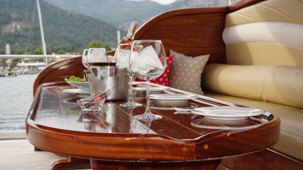 27M Classic Gulet (010)