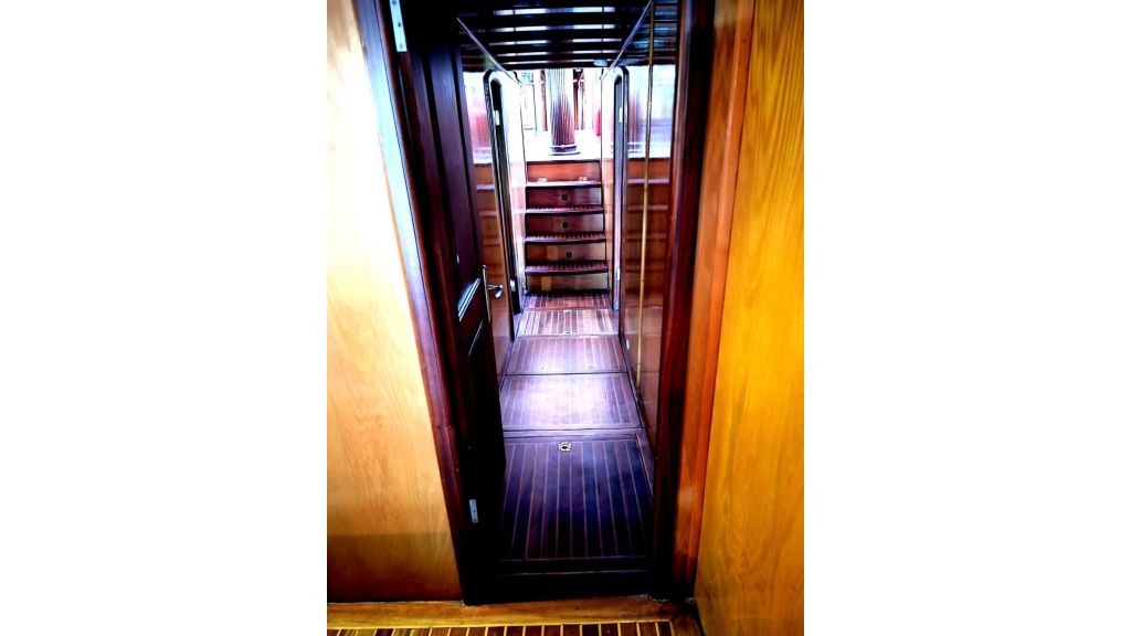 30M Ketch Gulet 2006 (022)