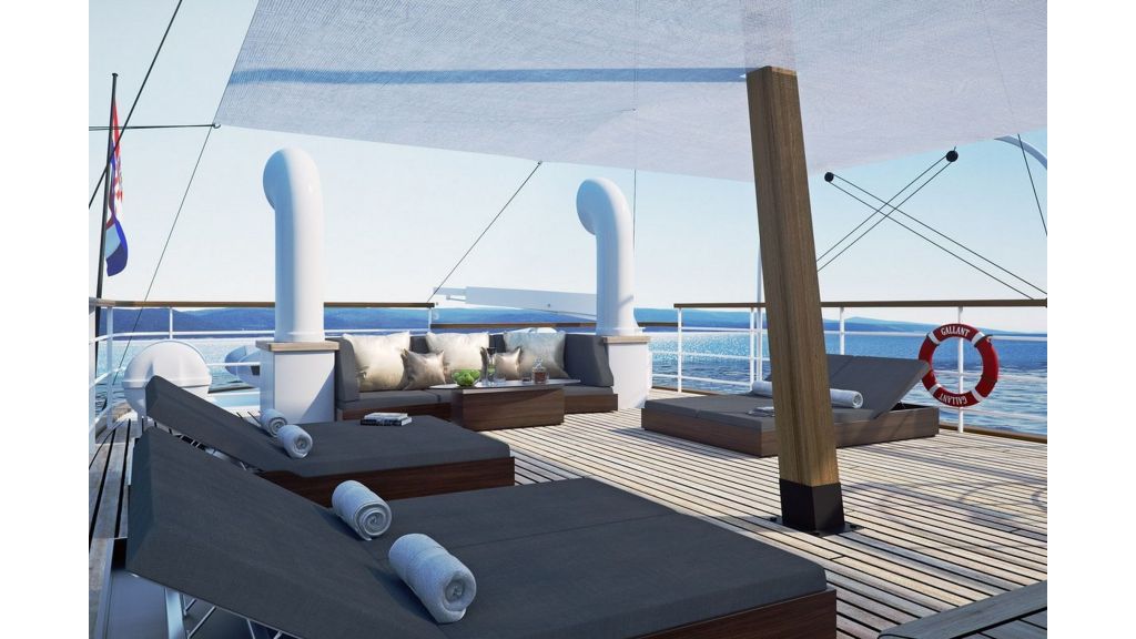 Classic Motor Yacht Gallant (007)