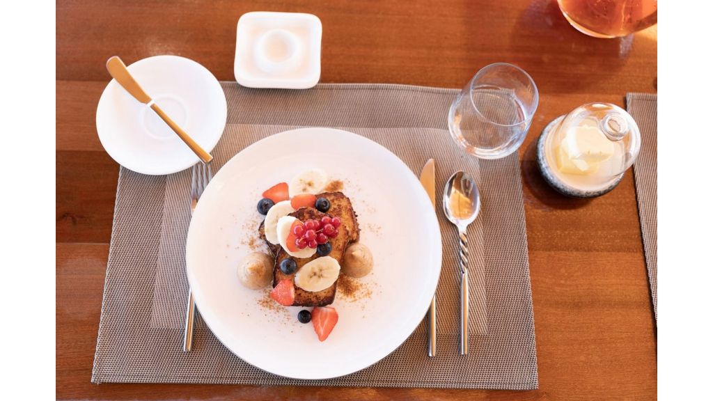 Classic Motor Yacht Gallant (028)