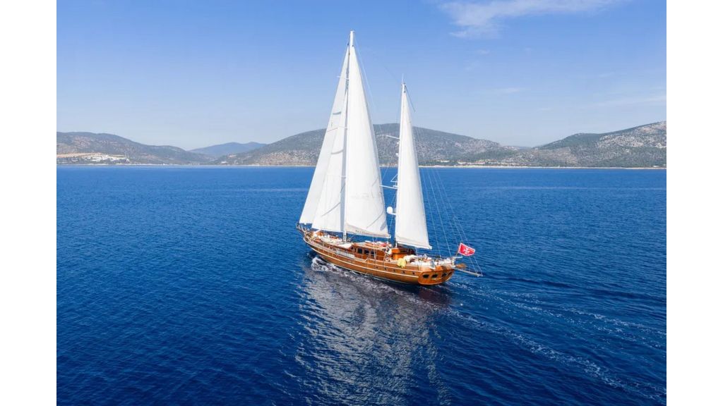 2007 Custom Gulet Motorsailer (006)