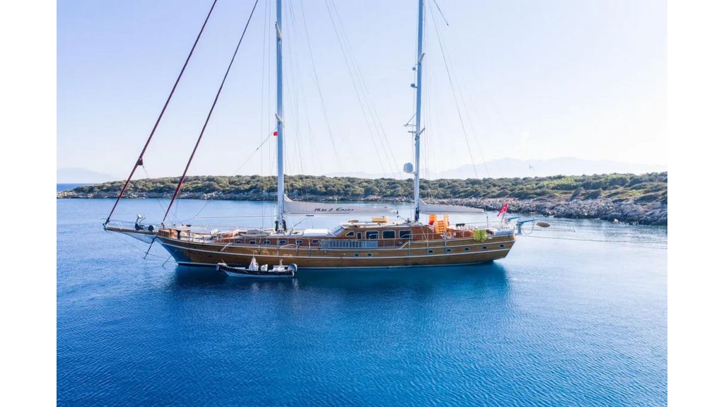 2007 Custom Gulet Motorsailer (011)