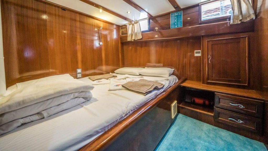 Turquoise Seas (007)