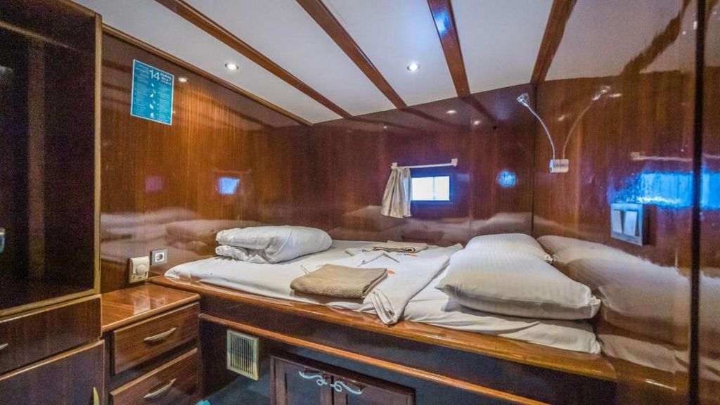 Turquoise Seas (009)