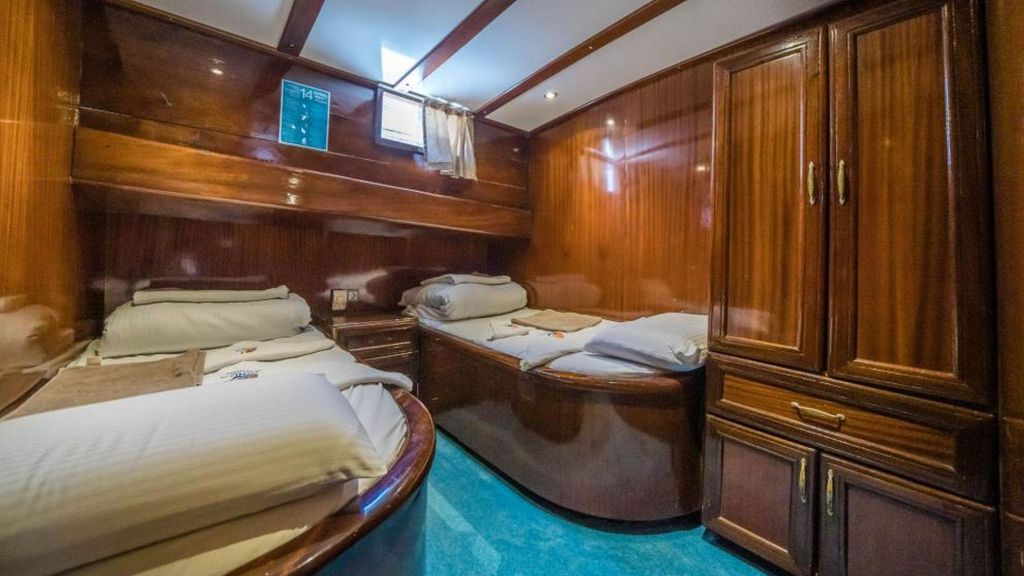 Turquoise Seas (014)