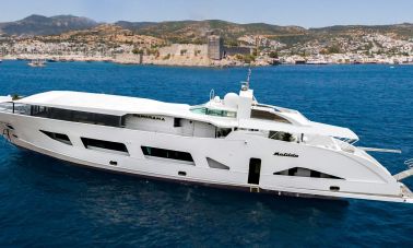 matilda-motor-yacht (5)-master-3