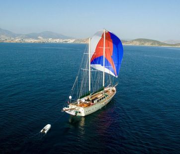 Steel hull charter gulet