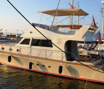 cesme-motoryacht1