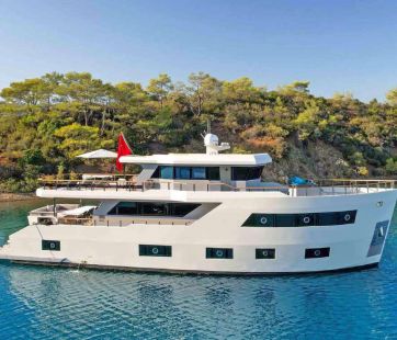 Naviga Motor Yacht
