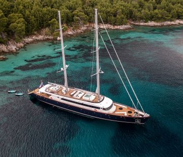 sailing-yacht-nocturn- (04) master
