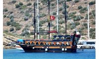 Daily Cruise Pirate Ship (1) - master