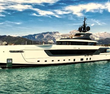 Admiral 181 ft Motor Yacht master