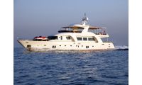 1290367418_motoryacht_9