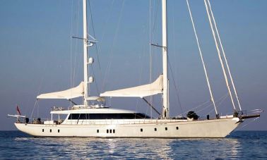 Sailing Yacht Glorious (1) - master